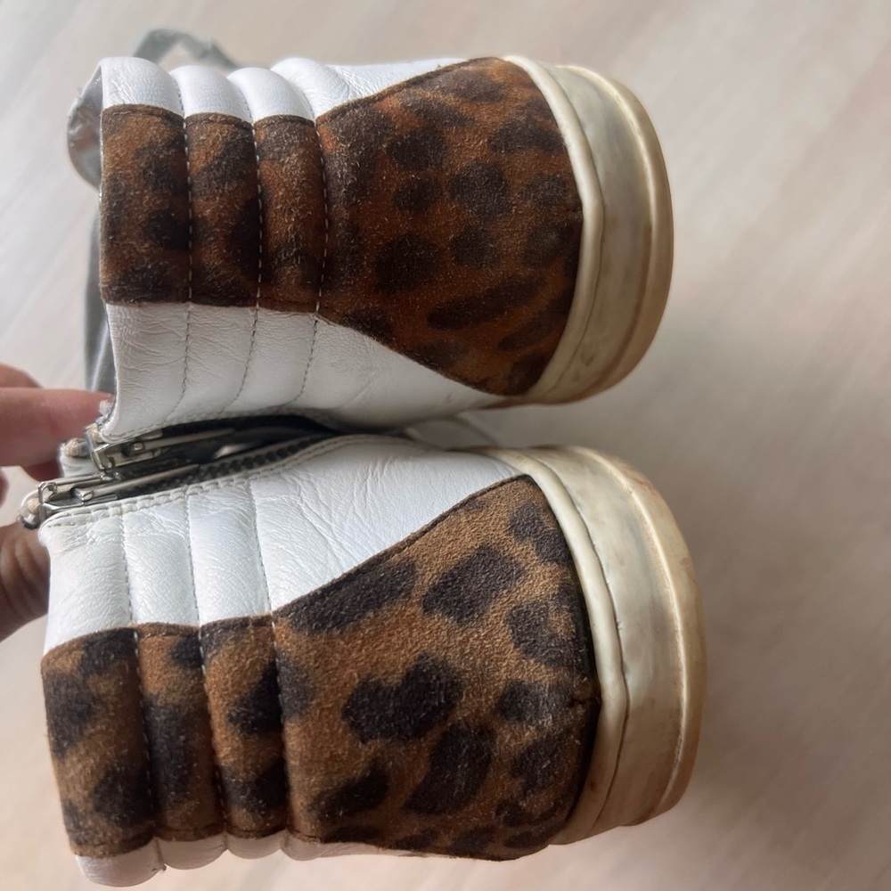 P448 Skate Leopard Sneaker - Picture 7 of 10